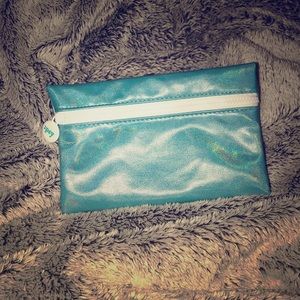 Makeup bag